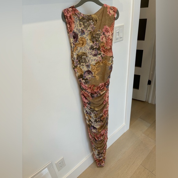 Dynamite Mesh Ruched Midi Dress - Picture 4 of 7